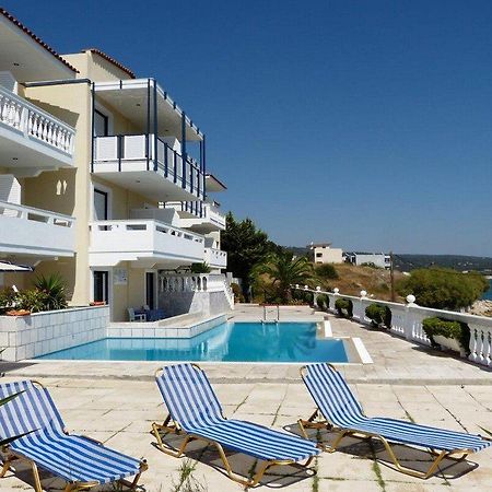 Ostria Seaside Studios And Apartments Katarráktis Extérieur photo