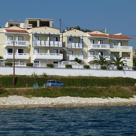 Ostria Seaside Studios And Apartments Katarráktis Extérieur photo
